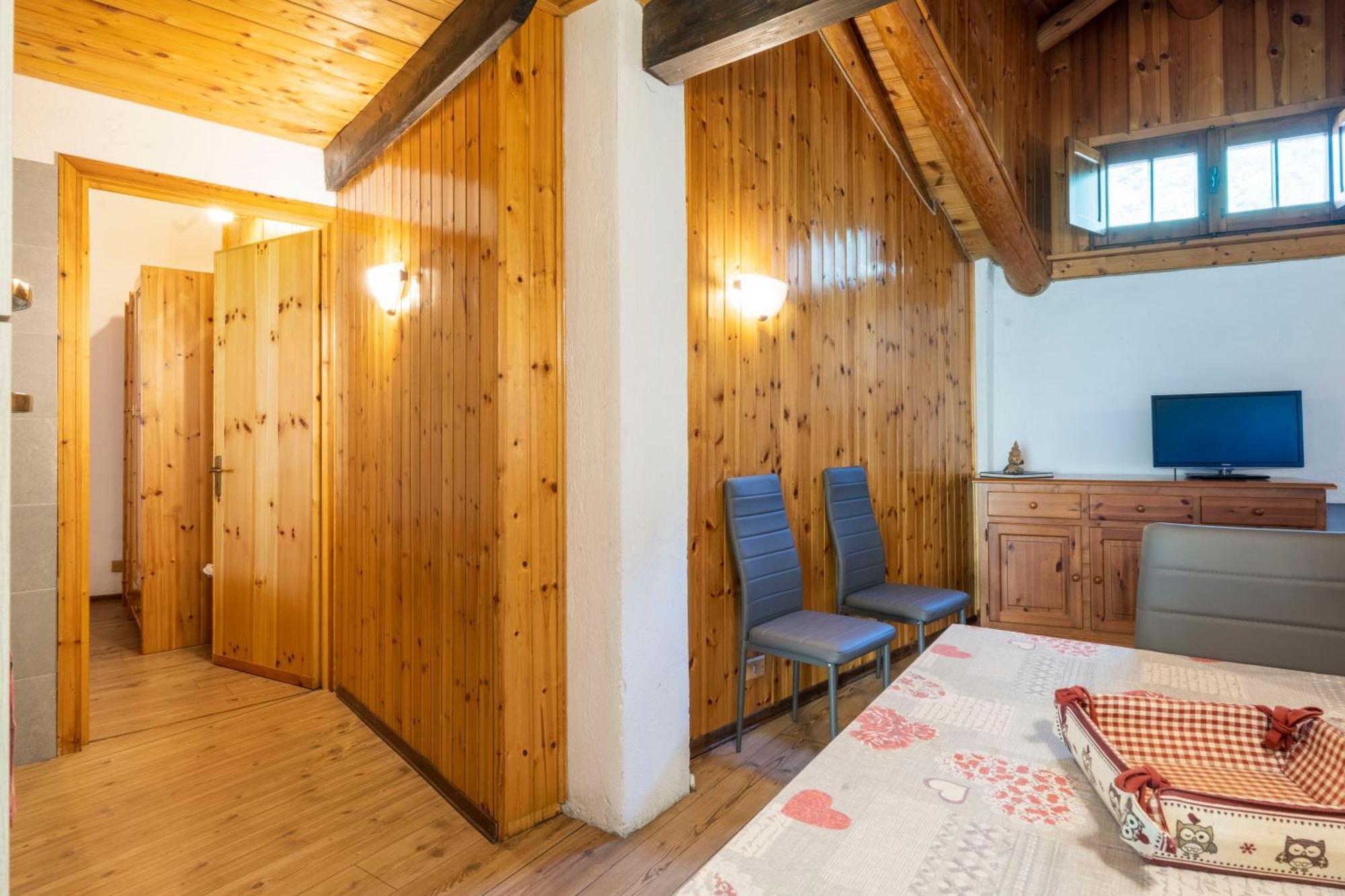 Residence Covalou Antey-Saint-André Εξωτερικό φωτογραφία