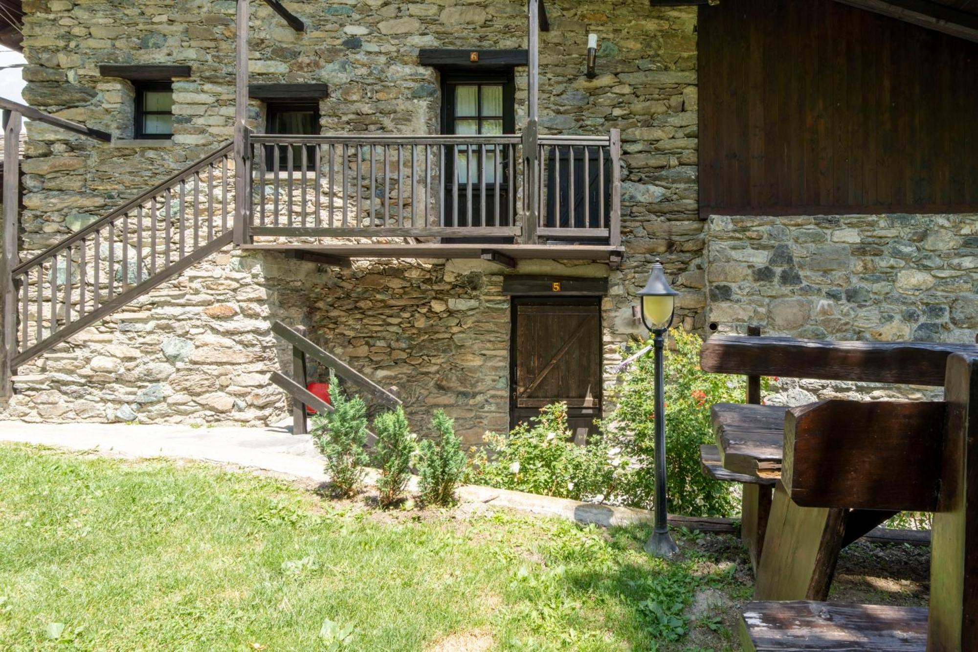 Residence Covalou Antey-Saint-André Εξωτερικό φωτογραφία