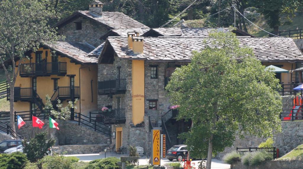 Residence Covalou Antey-Saint-André Εξωτερικό φωτογραφία